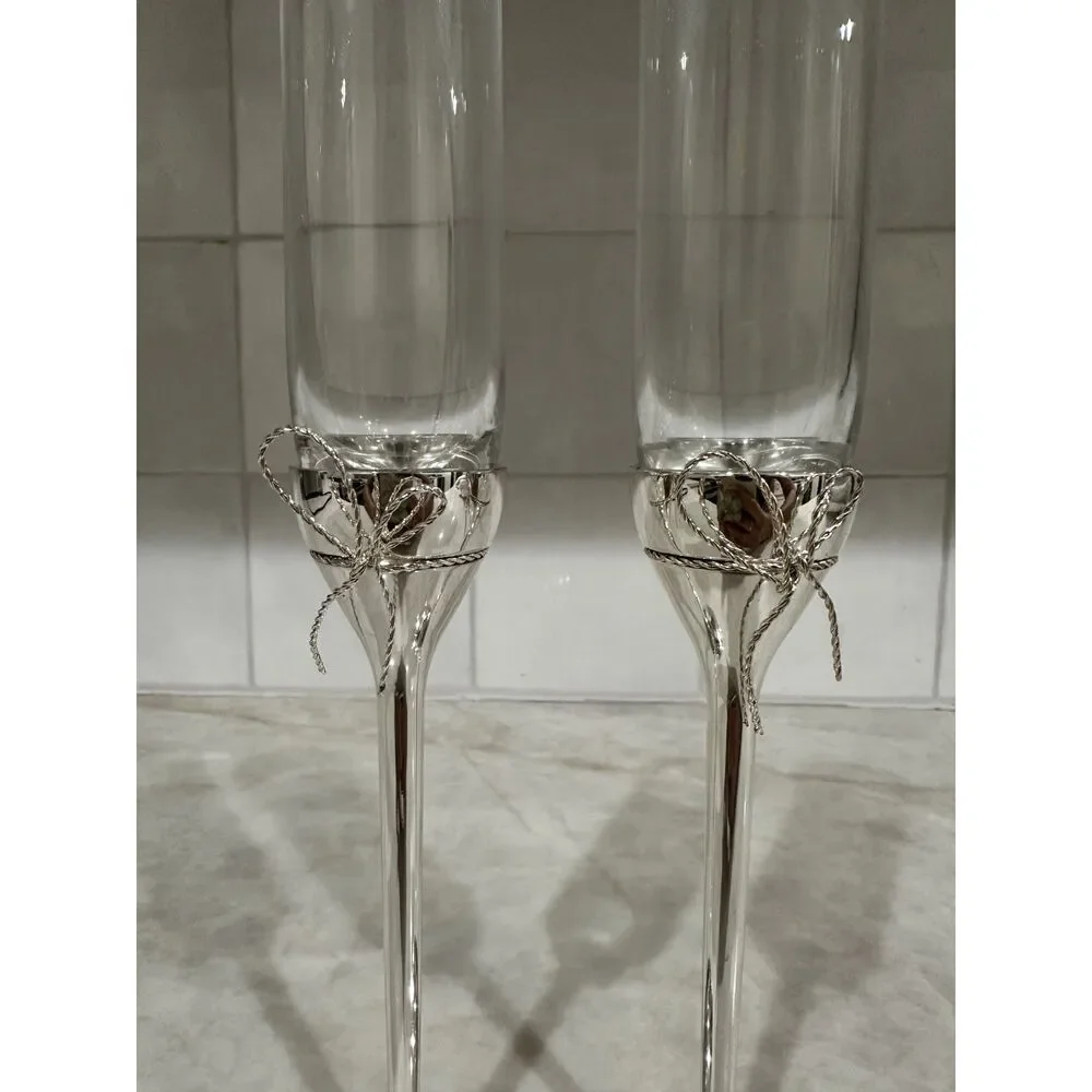 Vera Wang Wedgwood Love Knots Silver Toasting Champagne Flutes Set of 2